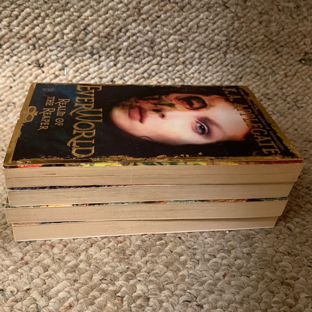Book Series (Paperback): EverWorld Series by K.A. Applegate - Picture 3 of 13